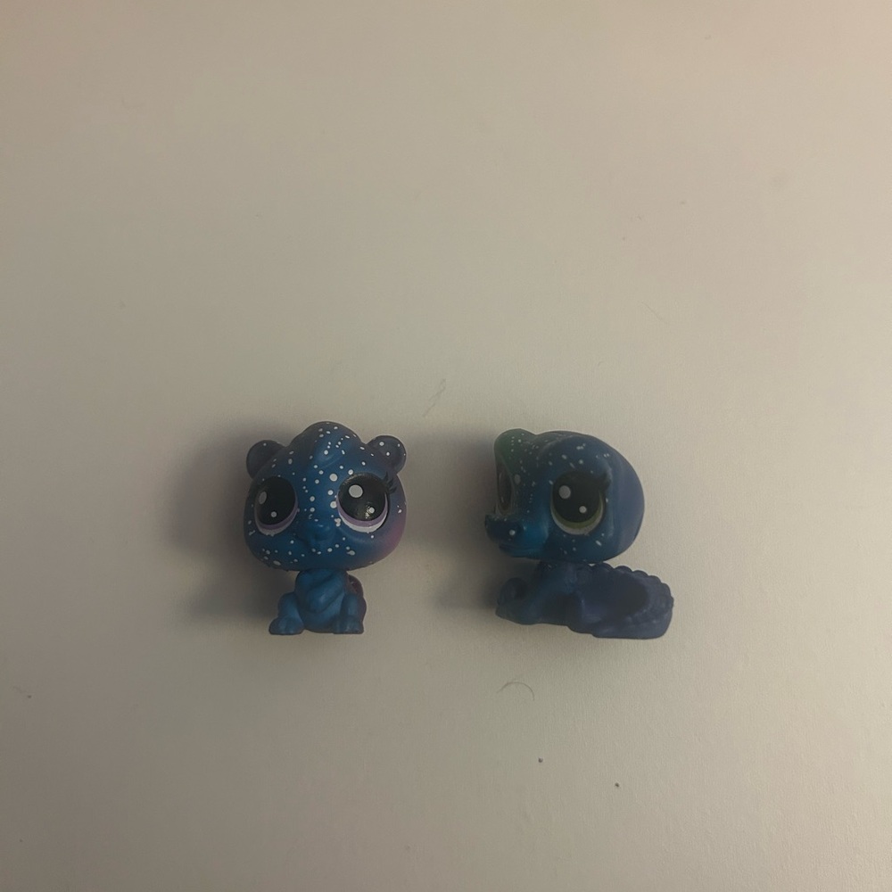 Littlest Pet Shop Blue and Purple Figures